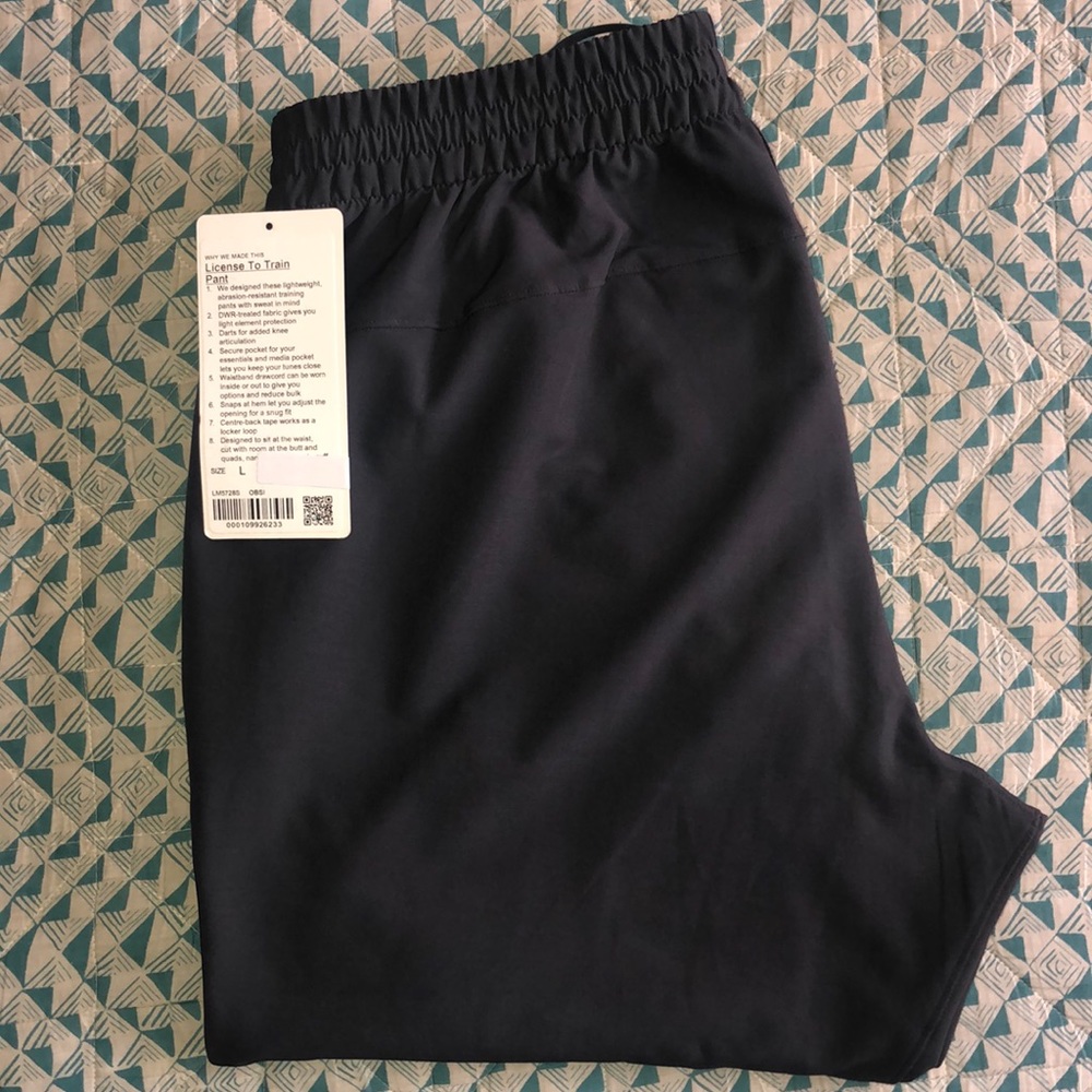 License To Train Pant Lululemon men’s size L